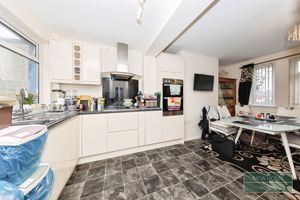 Photo 9- click for photo gallery